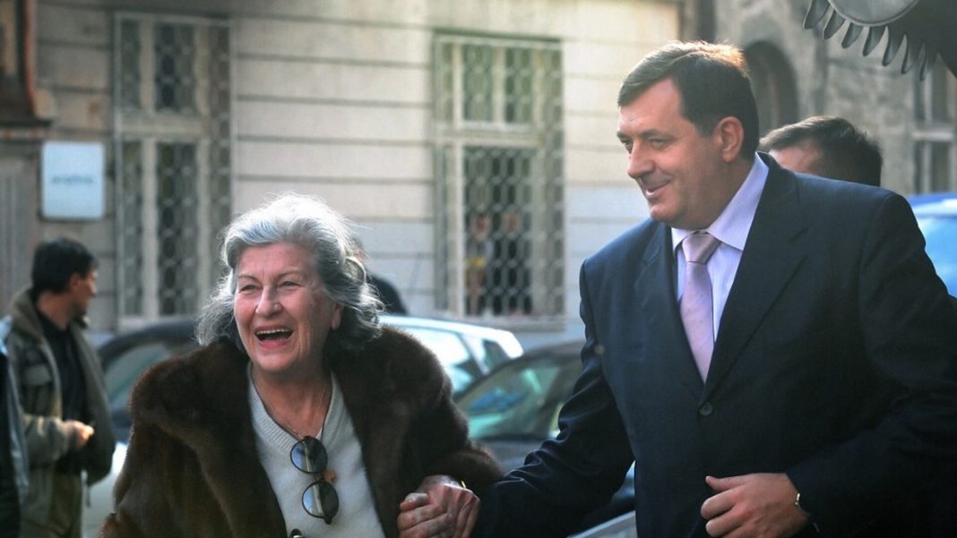 Dodik se oglasio o smrti Biljane Plavšić: Najavio počasti za osuđenu ratnu zločinku - featured image