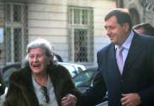 Dodik se oglasio o smrti Biljane Plavšić: Najavio počasti za osuđenu ratnu zločinku Dodik se oglasio o smrti Biljane Plavšić: Najavio počasti za osuđenu ratnu zločinku - featured image