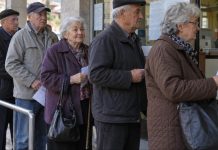 Penzionerima stiže novi d0datak: Iznos zavisi 0d godina radnog staža, a evo kada počinje isplata Najavljen novi zakon za penzionere: Stiže dodatni novac, a penzije će uskoro biti 800 evra - featured image