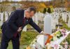 Dačić glavni čovjek Srbije: Evo kako je nasamario i sahra’nio Vučića zauvijek, pa ovom izjavom ga strašno ponizio – moram da priznam, godinama nam državu vodi pe*er.. Ivica Dačić objavio fotografije s groba Halida Bešlića: "Uz njegovu pjesmu sam se probudio iz kome" - featured image