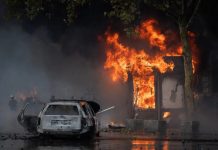 OVO JE DATUM KAD ĆE CIJELA EVROPA GORJETI: Stigla zastrašujuća najava organizovanog protesta širom EU, planiraju se MASOVNI NEREDI OVO JE DATUM KAD ĆE CIJELA EVROPA GORJETI Stigla zastrašujuća najava organizovanog protesta širom EU, planiraju se MASOVNI NEREDI - featured image